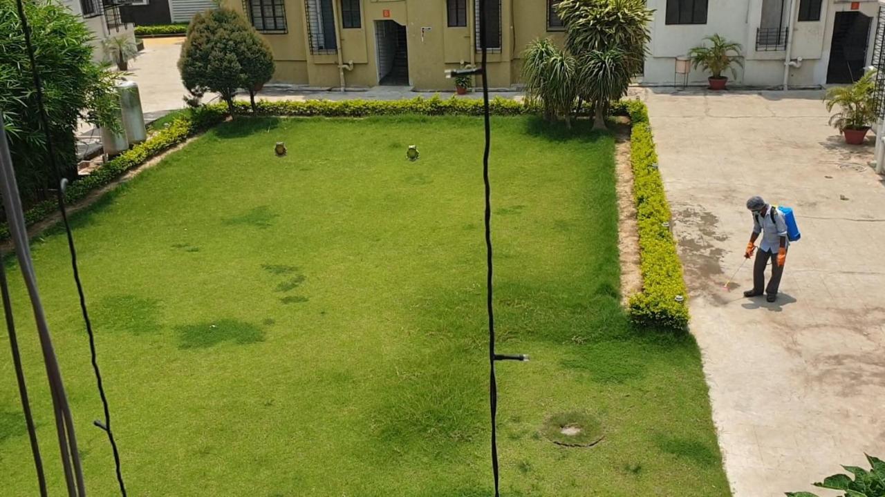 Panthashala Santiniketan Hotell Sri Niketan Eksteriør bilde