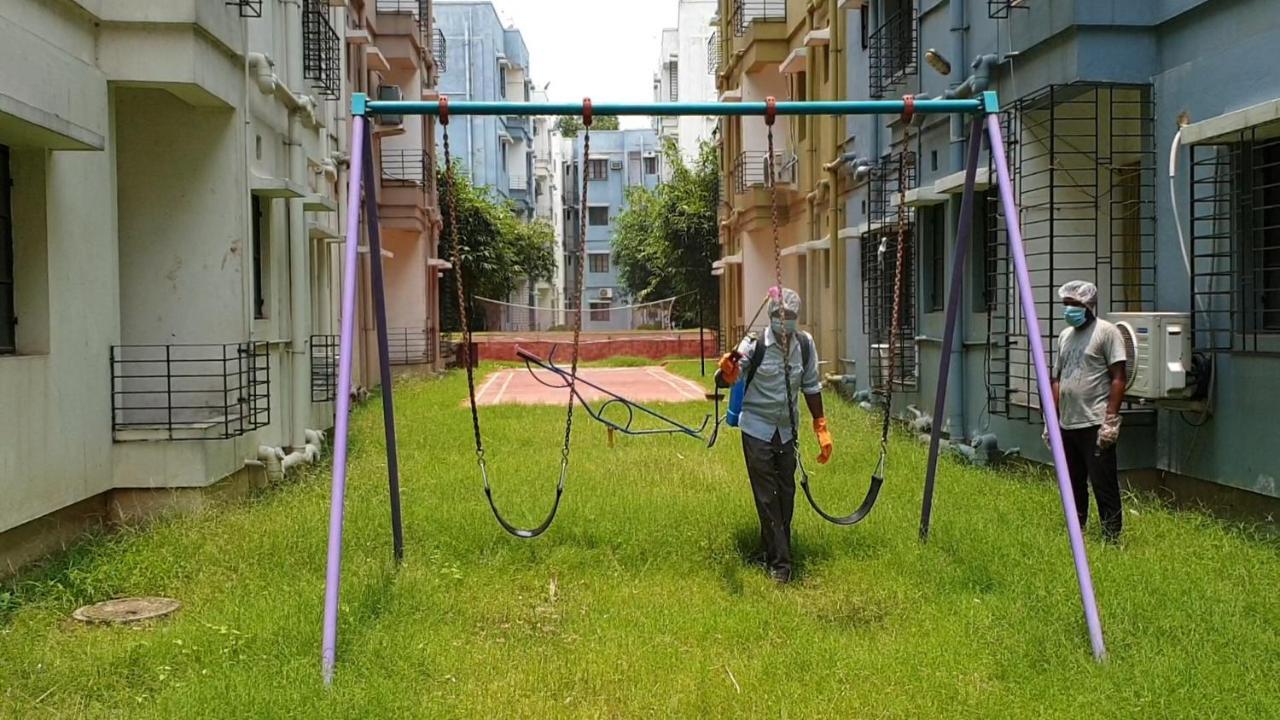 Panthashala Santiniketan Hotell Sri Niketan Eksteriør bilde
