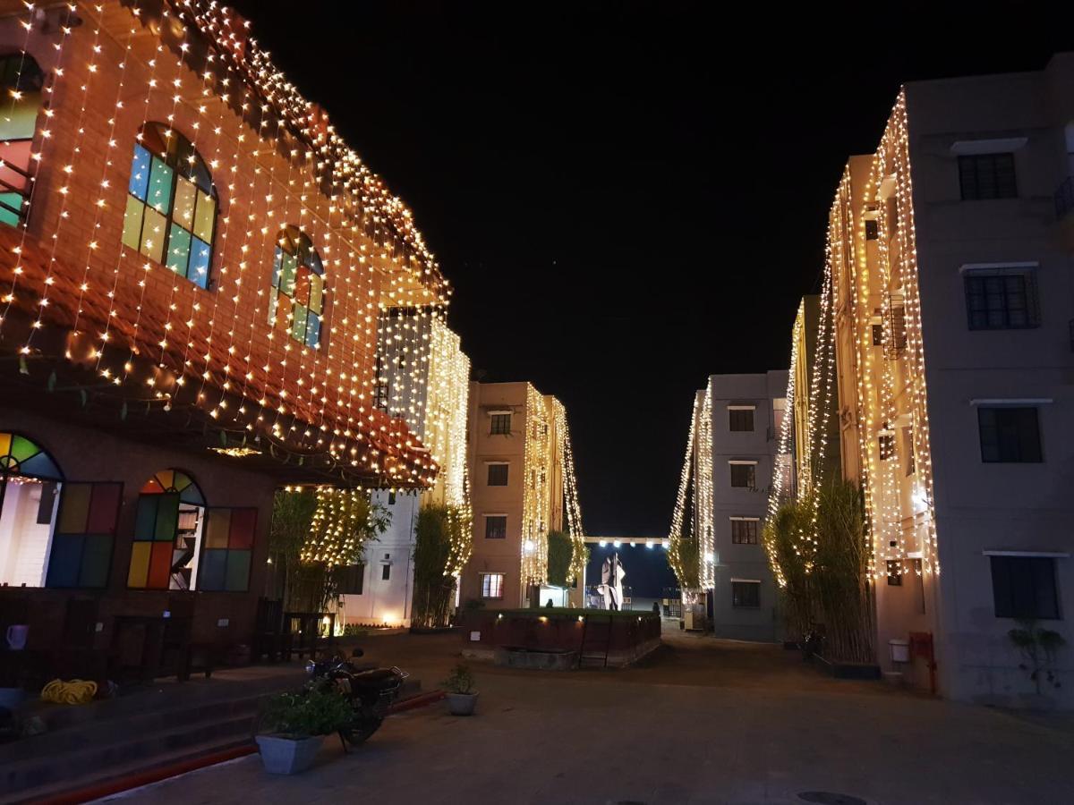 Panthashala Santiniketan Hotell Sri Niketan Eksteriør bilde